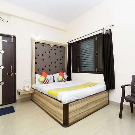 Elegant 1Br Stay In Mount Abu Central ภายนอก รูปภาพ