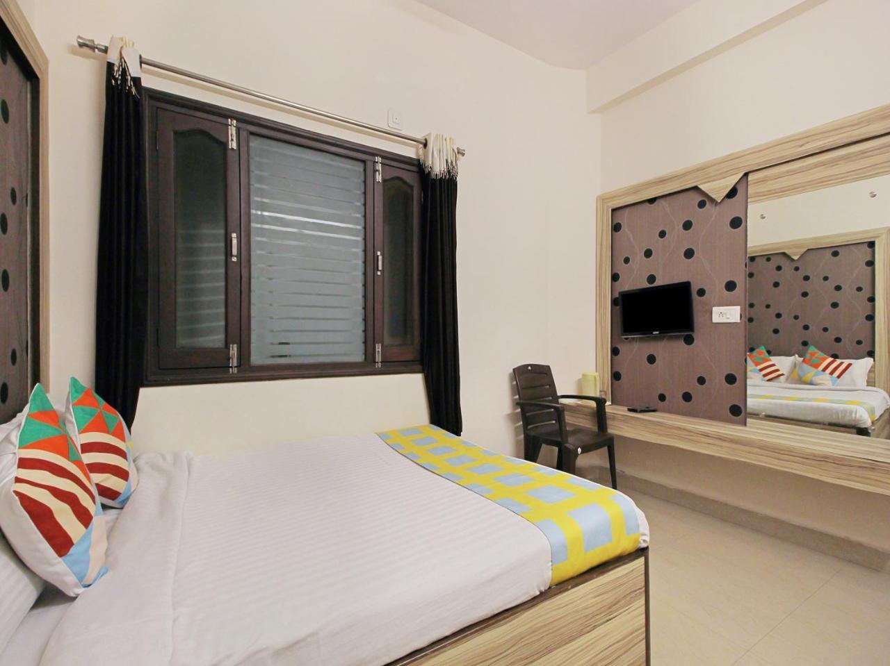 Elegant 1Br Stay In Mount Abu Central ภายนอก รูปภาพ