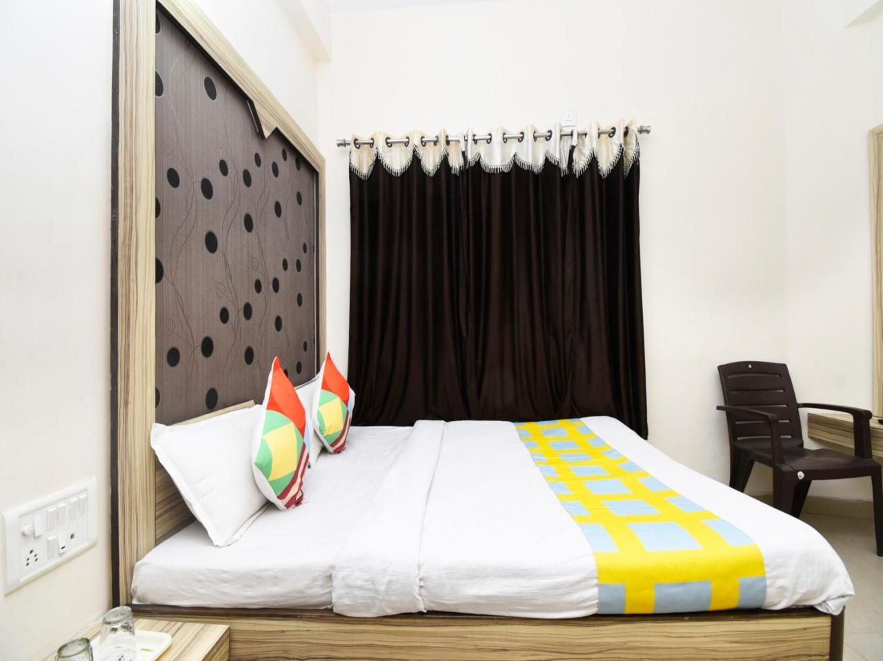 Elegant 1Br Stay In Mount Abu Central ภายนอก รูปภาพ